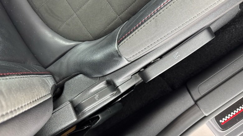 MINI Clubman 2.0 Cooper S Sport 6dr Auto [Comfort Pack] Petrol Estate